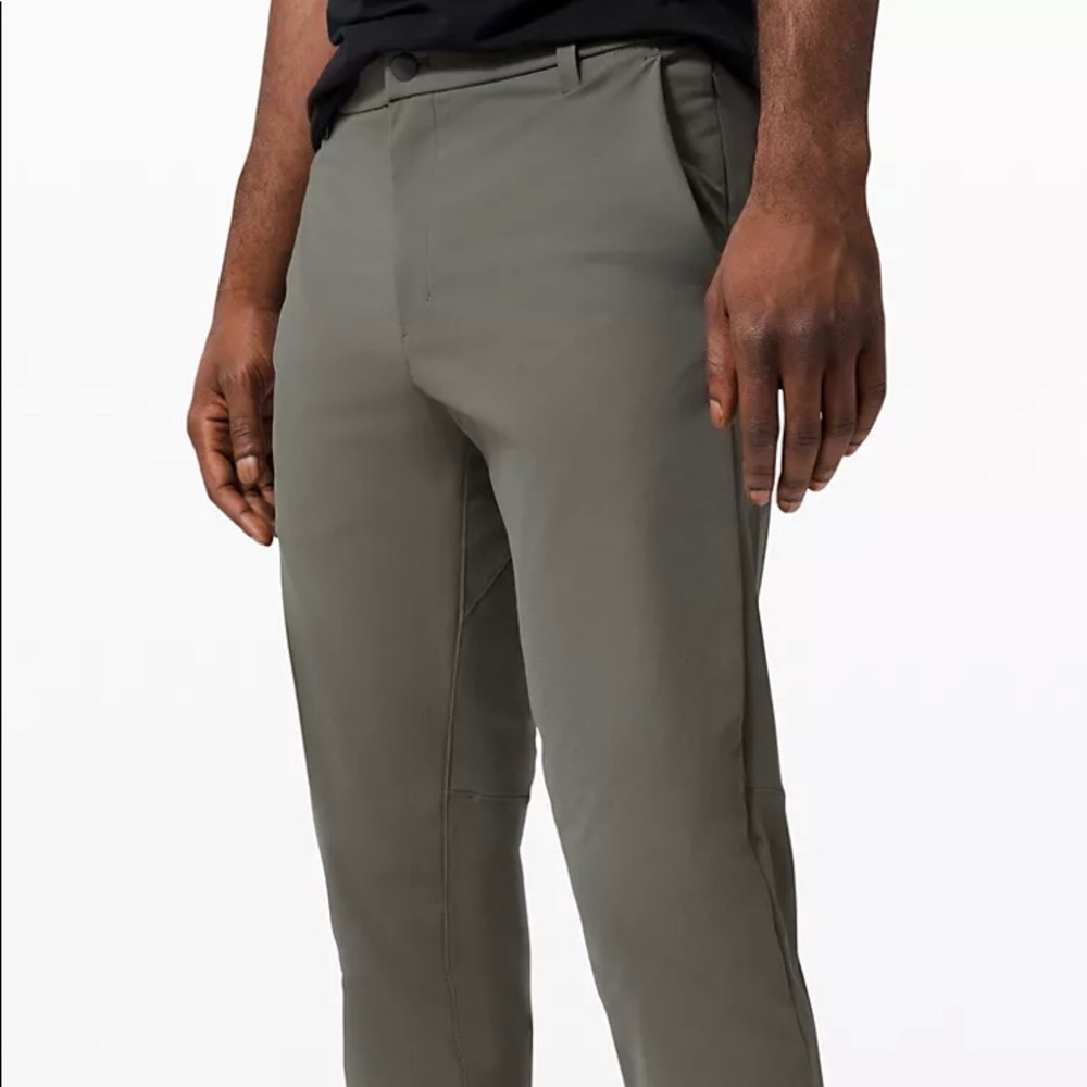 Lululemon Commission pant classic warpstream.